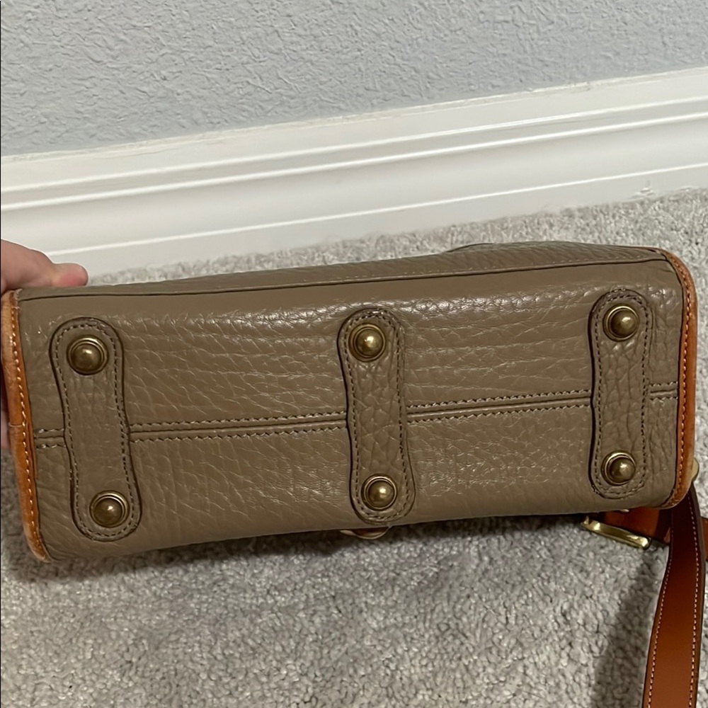 Vintage Dooney & Bourke crossbody - Picture 4 of 5